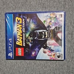 NWOT PS4 Lego Batman 3 Beyond Gotham